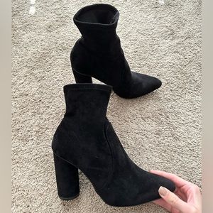 Ankle sock booties